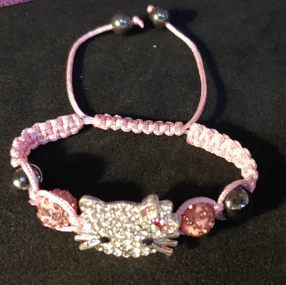 SOLD OUT Hello Kitty Friendship Bracelet. - Picture 3 of 7